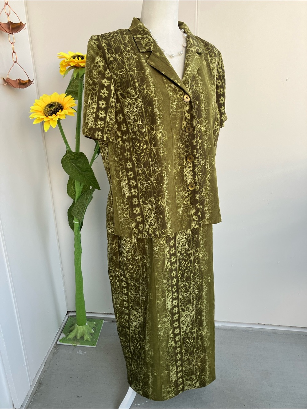 Vintage 90s Olive Green Abstract Paisley Print Short Sleeve Midi Dress AS IS